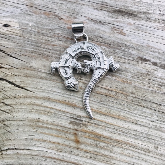 Sterling Silver Mens Alligator Pendant 🐊 NWOT - Picture 2 of 5